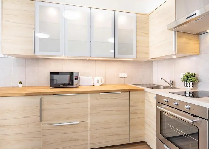 - New - Quiet - Balcony