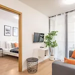 - New - Quiet - Balcony Appartement