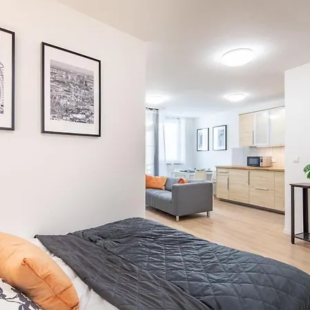 Apartman - New - Quiet - Balcony