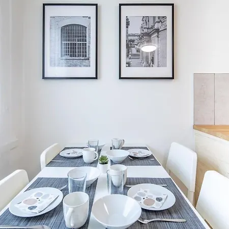 - New - Quiet - Balcony Budapest