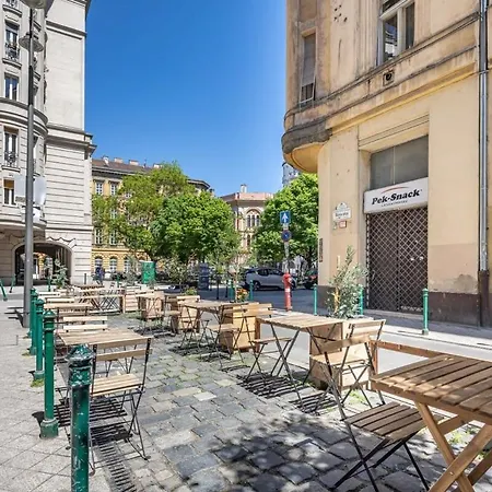 - New - Quiet - Balcony * Budapest